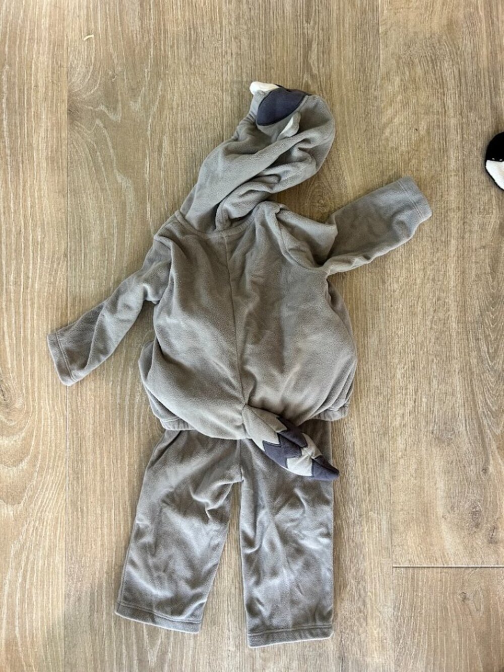 Carter's Gray Wolf Husky Costume 18 Months 2-Piece Halloween - Picture 3 of 3